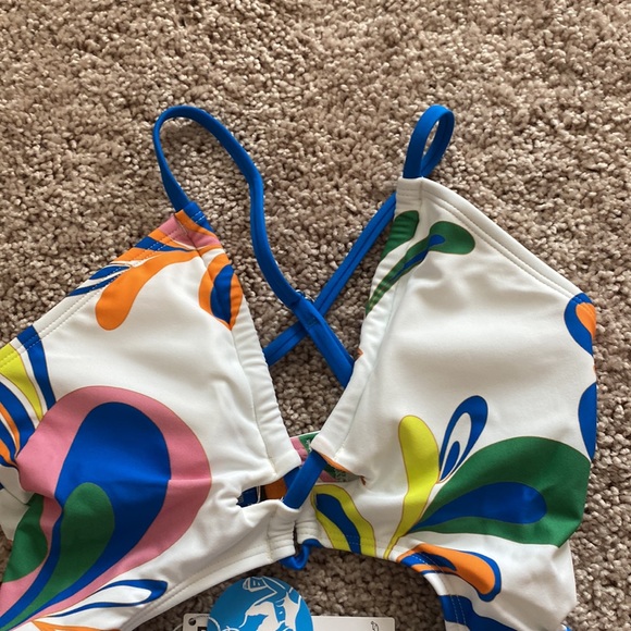 Cupshe one piece swimsuit - Picture 2 of 4